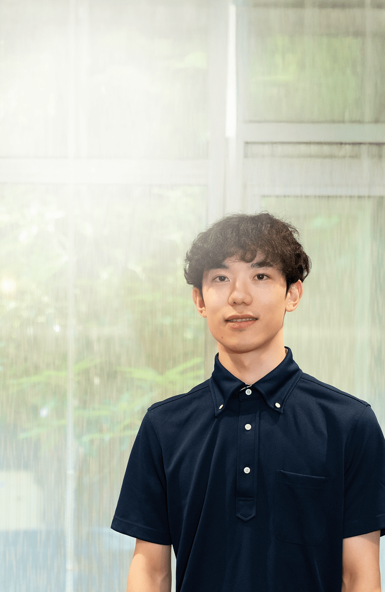 採用情報